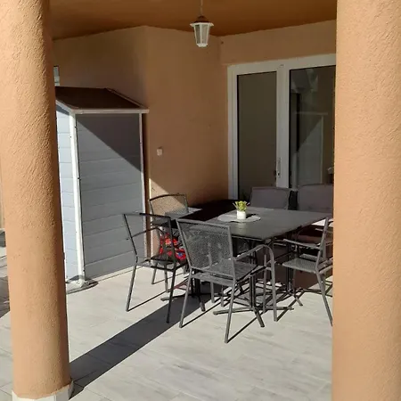 Апартаменты Chill And Relax