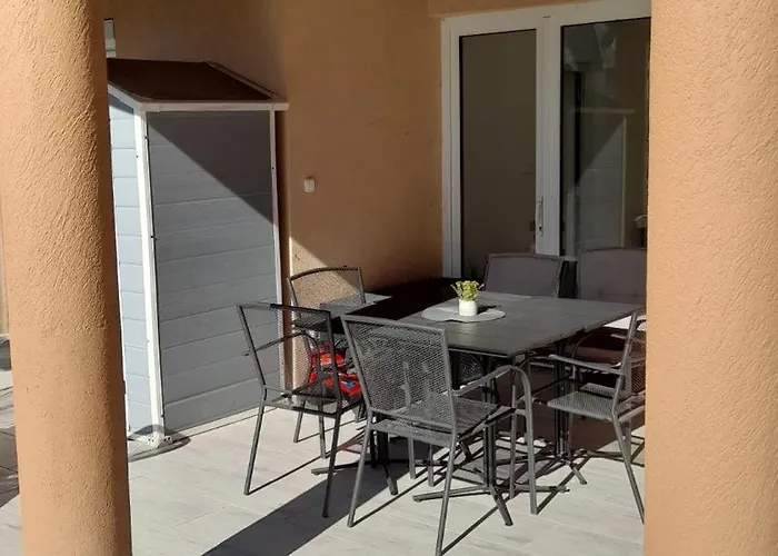 Apartment Chill And Relax